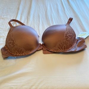 NWT push up bra